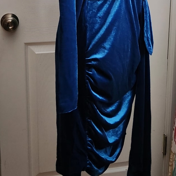 NWT -  NY&CO Blue Velvet dress (S) - Picture 7 of 11